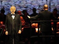 Andrea Bocelli accende il Teatro del Silenzio per i 20 anni della sua fondazione