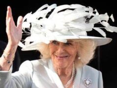 Camilla e l’aspetto piĂą giovane a 78 anni, merito del nuovo look ispirato a Kate?