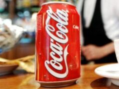 Coca-Cola, Trump rivendica: “Convinti a usare zucchero canna al posto di sciroppo mais”