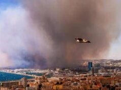 Francia, maxi incendio raggiunge Marsiglia: chiuso aeroporto