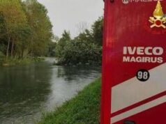 Italia divisa tra caldo e maltempo, allerta in 12 Regioni. Strade allagate a Napoli, bomba d’acqua a Bacoli