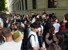 MaturitĂ , studentessa dello ‘sciopero’ all’orale: “Ambiente scuola disumanizzante”