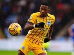 Milan, Estupinan si presenta con un coro… contro la Juventus