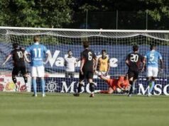 Napoli-Arezzo 0-2, campioni d’Italia k.o. in amichevole