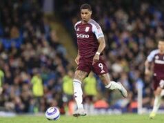 Rashford e il volo ‘in ritardo’ verso Barcellona: tutta colpa… degli Oasis