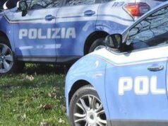 Roma, trovato in strada corpo di donna in stato di decomposizione: indagini in corso