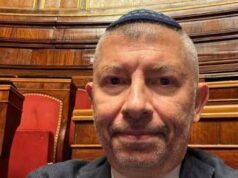 Scalfarotto con la kippah in Senato: “Nessuno deve avere paura di indossarla”