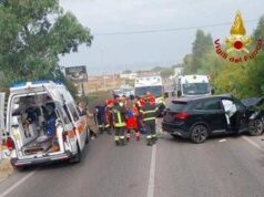 Scontro frontale tra due auto ad Arzachena, morti due ventenni: tre feriti, uno è grave