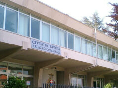 M5S, Azione e Forza Italia votano insieme a Rivoli. Cosa c’è dietro la strana alleanza? rivoli