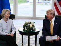 von der Leyen e la ‘tattica dell’opossum’ con Trump: gesti e sguardi, l’analisi