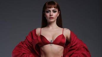 Annalisa compie 40 anni: dal ‘no’ di X Factor alla vetta delle classifiche