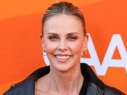 Charlize Theron compie 50 anni, dall’infanzia difficile all’Oscar