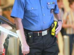 Colpito dal taser 35enne muore in ambulanza a Napoli, aperta un’inchiesta