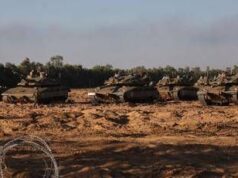 Israele attacca in Siria, media: “Esercito entrato a sud ovest di Damasco”