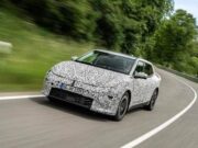 Kia EV4 dimostra la sua resistenza con test di durata