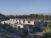 Migranti in Albania, visita Garanti a Cpr Gjader: “Solo 27 persone, potrebbero stare in Italia”