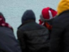 Rapporto Migrantes: in calo flussi irregolari, ‘modello Albania’ ai margini della democrazia