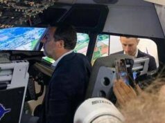 Salvini al Meeting tra simulatore di volo e stand Ponte su Stretto