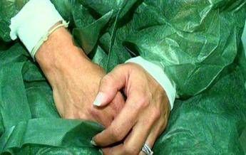 Aiom: “63% medici favorevoli a eutanasia in pazienti oncologici”