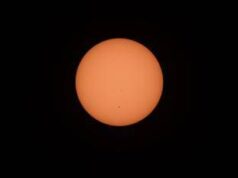 Eclissi totale in Italia, stanotte è attesa la ‘Luna rossa’