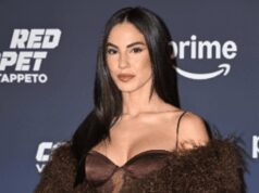 Giulia De Lellis contro le fake news: “Non è mia figlia, datevi una regolata”