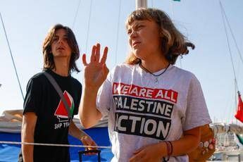 Greta Thunberg lascia il direttivo della Flotilla: “Si parla troppo di noi e poco di Gaza”