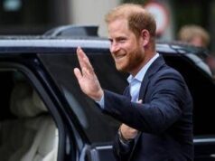 Il principe Harry incontra Carlo a Clarence House, il meeting dura meno di un’ora