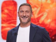“Non ci sono più gli americani di un tempo”, ma nella foto c’è Totti