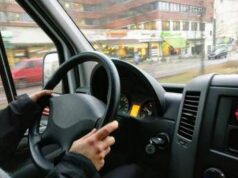 Patenti guida, in Italia è boom stranieri: in 10 anni +40%