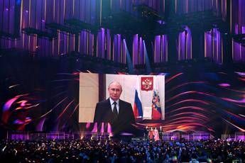 Putin all’Intervision: “Apprezziamo le nostre tradizioni, rispettiamo quelle di altri”