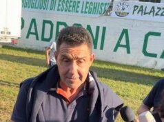 Salvini a sorpresa a Pontida. Cori e applausi per Vannacci: “Noi gli eredi di Charlie Kirk”