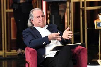 Alcaraz eliminato, Bertolucci ‘sfotte’… Vespa: “Ha giocato come Alvarez”