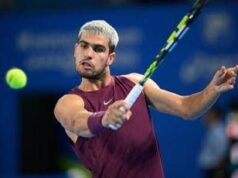 Alcaraz sfida dilettanti agli Australian Open, in palio un milione di dollari