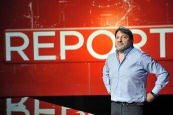 Bomba distrugge l’auto di Sigfrido Ranucci: “Ordigno in grado di uccidere”