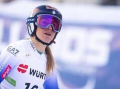 Coppa del mondo di sci, Goggia cade nel gigante: inizio sfortunato a Soelden