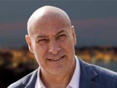 Crotone, il sindaco si dimette dopo aver aggredito con calci e pugni un consigliere comunale