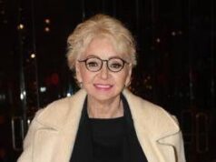 Enrica Bonaccorti torna sui social dopo l’annuncio della malattia: “Non mi nasconderò più”