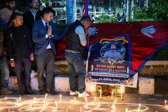 Israele: “Hamas non recupera corpi ostaggi”. Trump: “Attacchi riprendono al mio segnale”