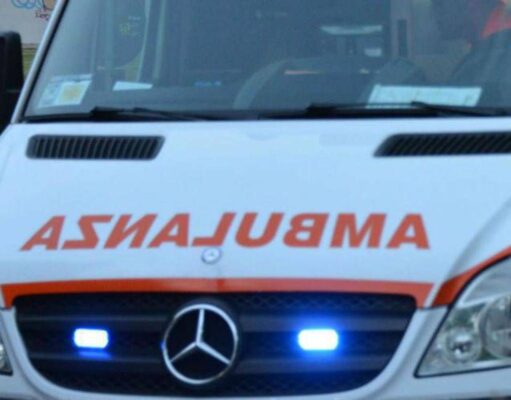 Macerata, allenatore 59enne muore durante partita di calcio a Corridonia