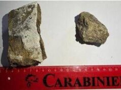 Pompei, turista americano ruba pietre agli scavi: “Sono per ricordo”