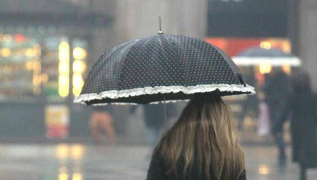 Sole nel weekend, poi piogge e neve: torna il maltempo sull’Italia