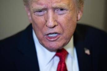 Usa, Trump annuncia: “Riprenderemo test armi nucleari”