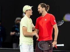 Zverev ‘segue’ Federer e attacca: “I tornei favoriscono Sinner e Alcaraz con le superfici”. La risposta di Jannik