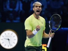 Alcaraz batte Musetti alle Atp Finals e si assicura il numero uno. Sinner chiude il 2025 al secondo posto