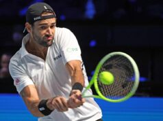 Atp Finals, anche Berrettini si allena a Torino. Prima il calcio tennis, poi il saluto con l’ex coach Santopadre