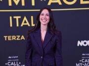 Aurora Ramazzotti smentisce i ritocchini: “Spero di aver ereditato di geni di mamma Michelle”