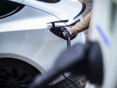 Auto elettriche, oggi il nuovo click day per gli incentivi