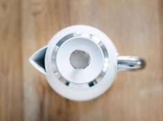 Bollitore elettrico, come usarlo risparmiando energia e tempo