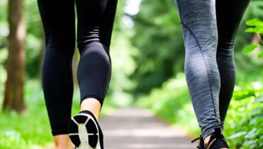 Camminare come i giapponesi aiuta la salute, i 3 effetti: lo studio