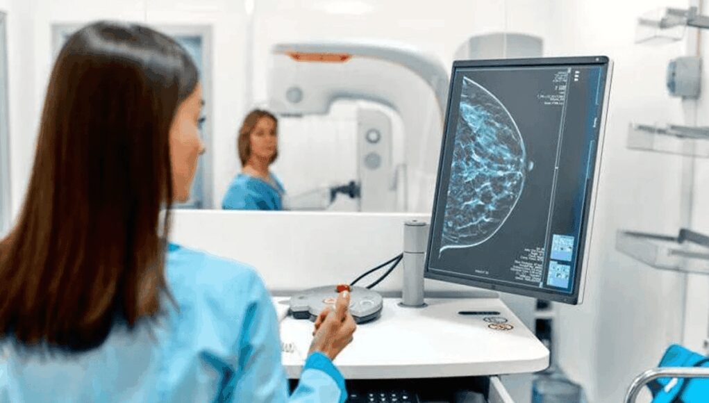 Cancro seno, Fondazione Aiom: “Ogni anno in Veneto 5.200 nuovi casi”